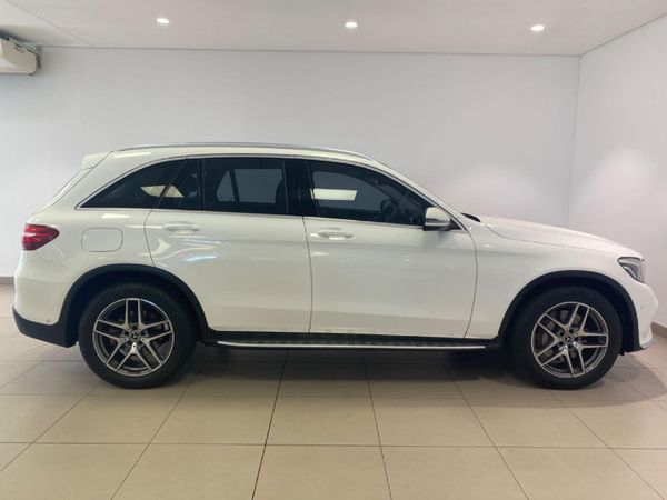 2019-Mercedes-Benz-GLC-250d image:2