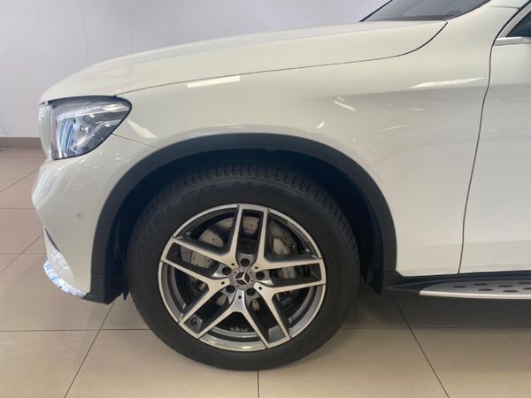 2019-Mercedes-Benz-GLC-250d image:6