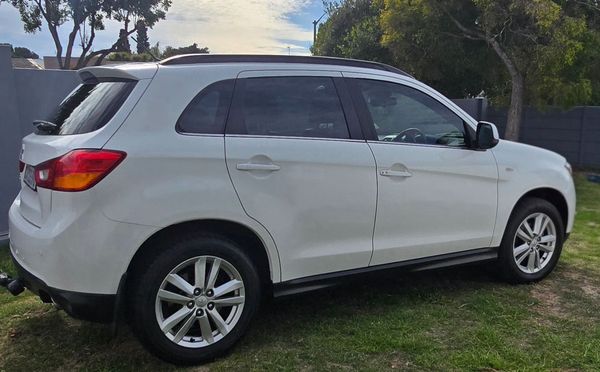 2014-Mitsubishi-ASX-20-GLX-Sport image:2