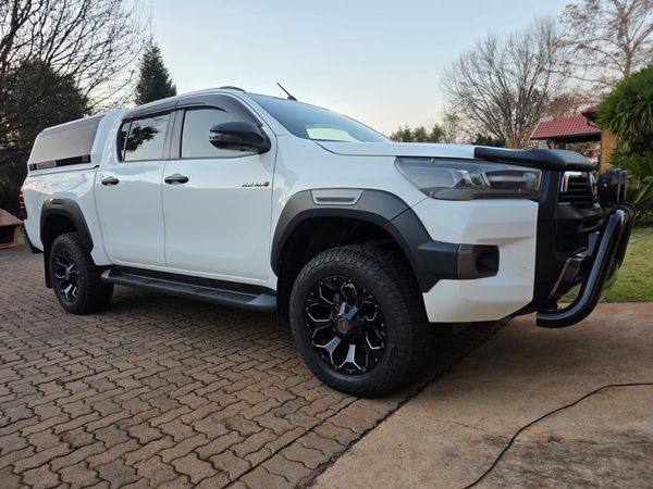 2021-Toyota-Hilux-28-GD-6-Raised-Body-Legend-Auto-Double-Cab image:1