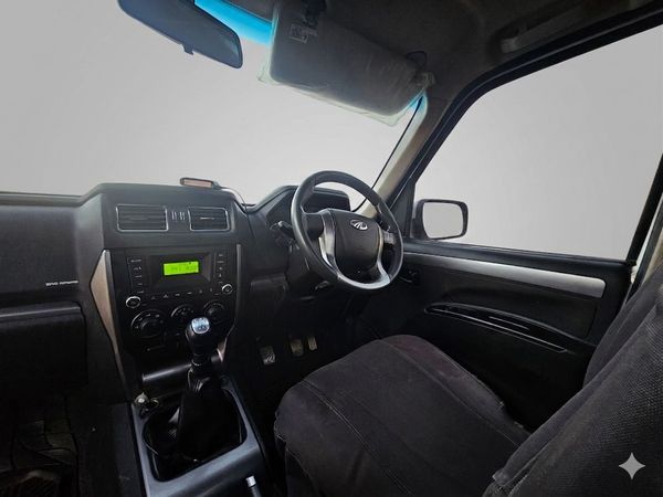2023-Mahindra-Pik-Up-22-mHawk-S6-4x4-Single-Cab image:4