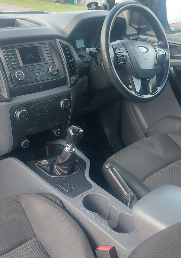 2018-Ford-Ranger-22-TDCi-XL-Double-Cab image:9