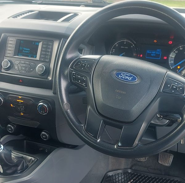 2018-Ford-Ranger-22-TDCi-XL-Double-Cab image:8