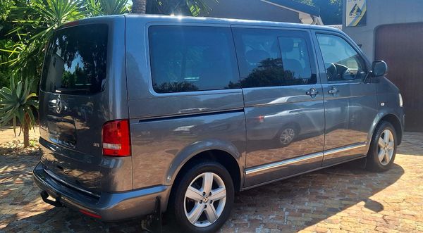 2013-Volkswagen-Caravelle-T5-20-BiTDI-Auto image:2