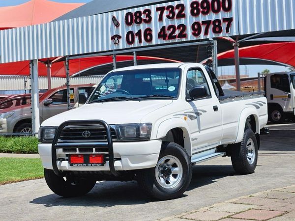 Used Toyota Hilux 3.0 KZ-TE Raider Raised Body Single-Cab for sale