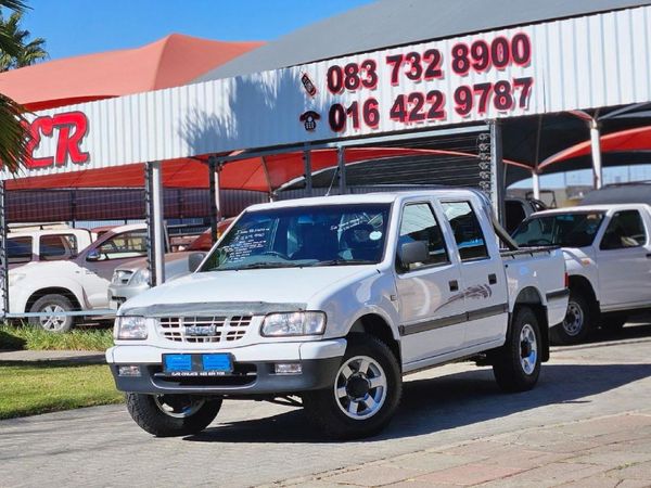 Used Isuzu KB 250Dc LE Double-Cab for sale in Gauteng - Cars.co.za