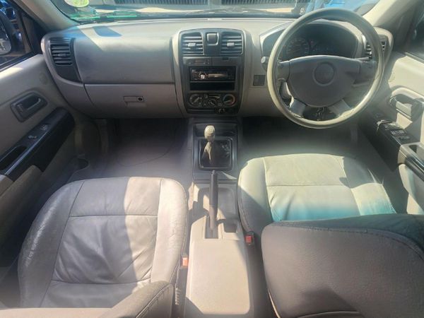 Used Isuzu KB 300 TDi LX Double-Cab for sale in North West
