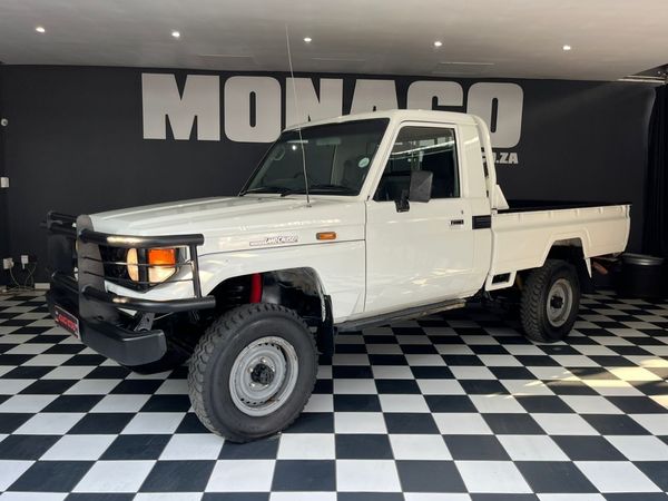Used Toyota Land Cruiser 70 4.2 Diesel Single-Cab for sale in
