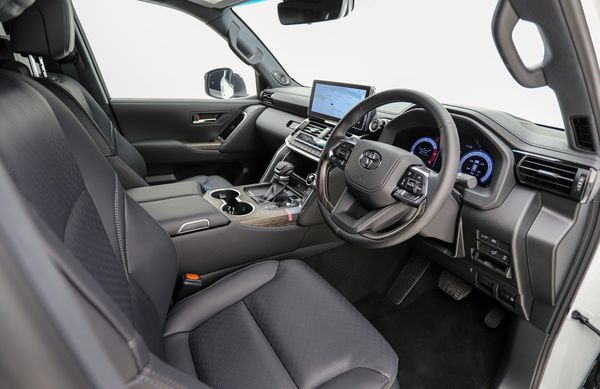 New Toyota Land Cruiser 300 V6 3.3D ZX for sale in Gauteng - Cars