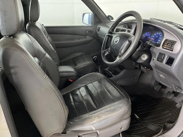 Used Mazda B-Series B2500 TD SLE Drifter Double-Cab for sale in
