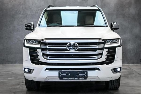 Used Toyota Land Cruiser 300 V6 3.5 T ZX for sale in Gauteng