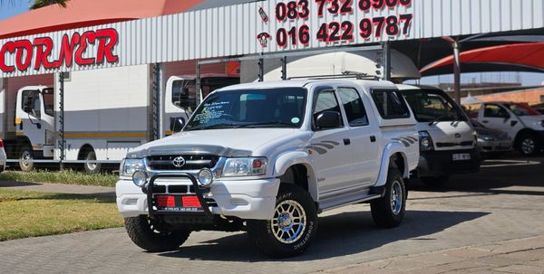 Used Toyota Hilux 3.0 KZ-TE Raider Raised Body Double-Cab for sale