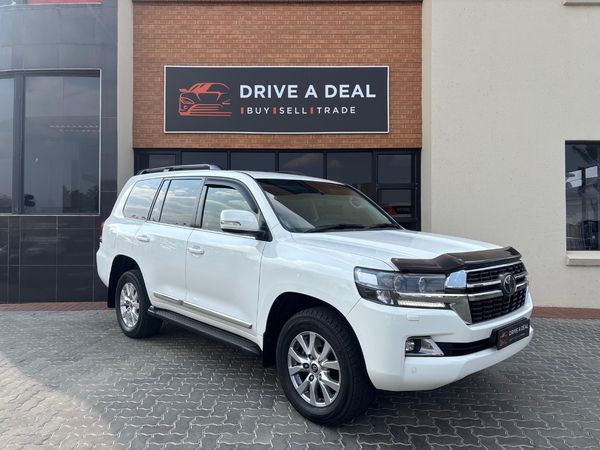 Used Toyota Land Cruiser 200 4.5 D V8 VX-R Auto for sale in