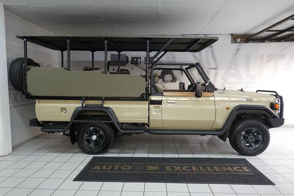 Used Toyota Land Cruiser 79 Safari Game Viewer 4.2D for sale in