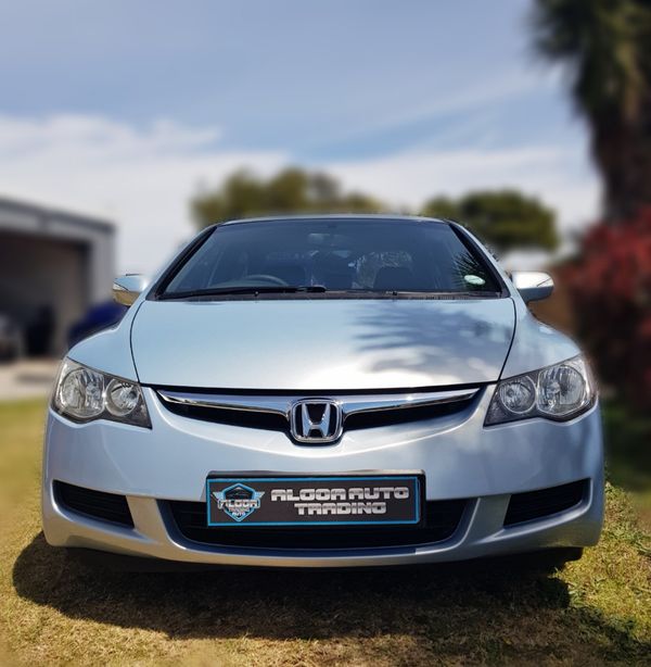 Used Honda Civic 1.8 EXi Sedan for sale in Eastern Cape - Cars.co