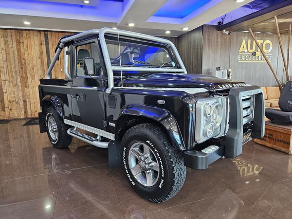 Used Land Rover Defender 90 60th Soft-Top for sale in Western Cape