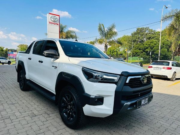 New Toyota Hilux 2.8 GD-6 RB Legend Double-Cab Auto (mhev) for