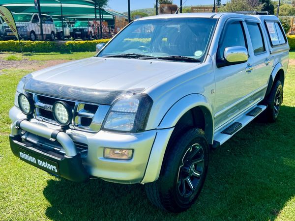 Used Isuzu KB 300 TDi LX Double-Cab for sale in Gauteng - Cars.co