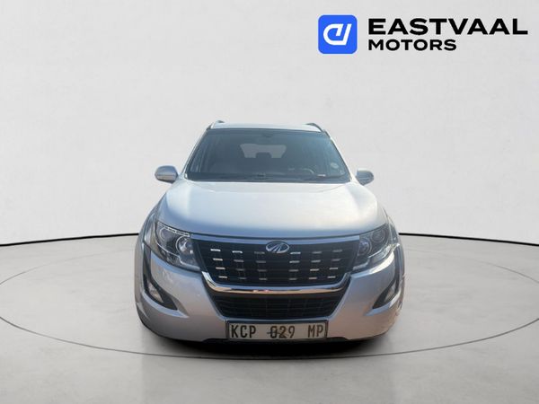Used Mahindra XUV 500 2.2D mHawk 7-seat W8 Auto for sale in