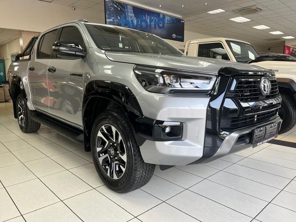 しおページ② New Toyota Hilux 2.8 GD-6 RB Legend 55 4x4 Auto Double Cab for