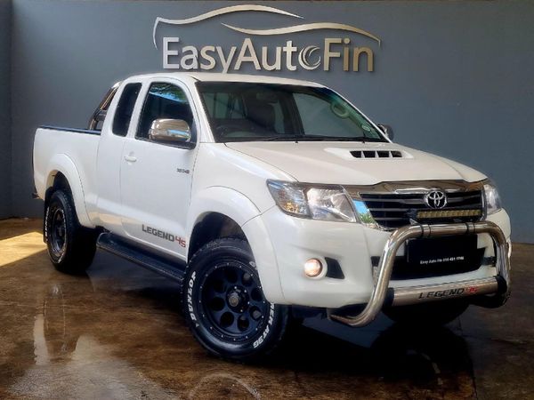 Used Toyota Hilux 3.0 D-4D Legend 45 Xtra-Cab for sale in Gauteng
