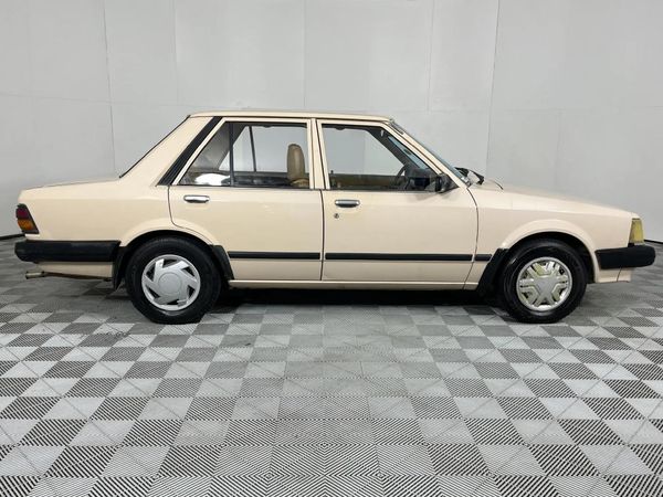 Used Mazda 323 1.5 SLX Auto for sale in Eastern Cape - Cars.co.za