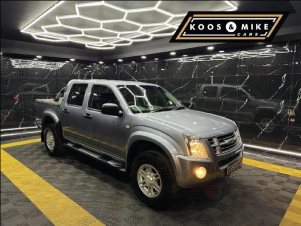 Used Isuzu KB 250D-Teq Double-Cab LE KB72 for sale in Gauteng