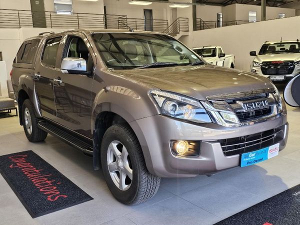 Used Isuzu KB 300 D-Teq LX Double-Cab for sale in Gauteng - Cars