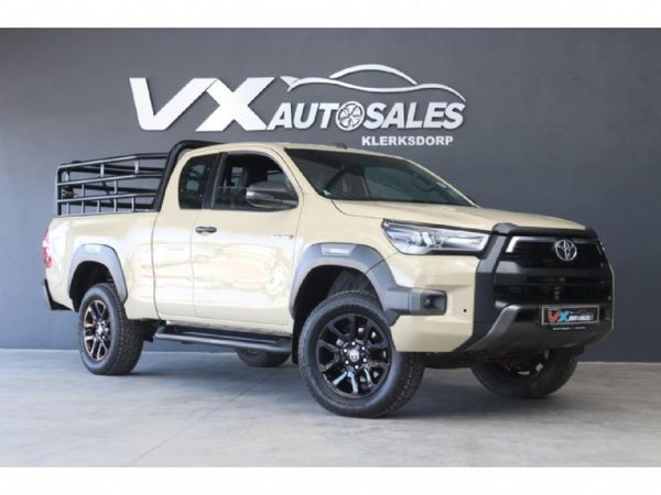 Used Toyota Hilux 2.8 GD-6 Raised Body Legend Auto Extended Cab