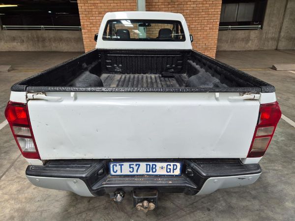 Used Isuzu KB 250 D-Teq LE 4x4 Single-Cab for sale in Gauteng