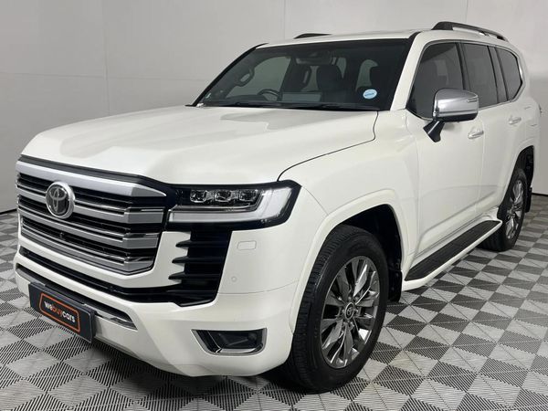 Used Toyota Land Cruiser 300 V6 3.3 D ZX for sale in Gauteng