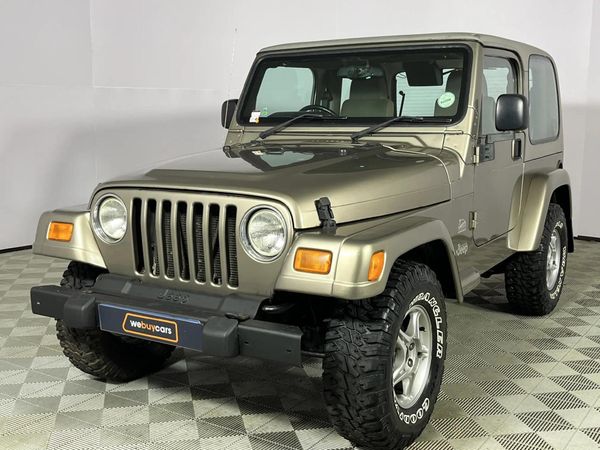 Used Jeep Wrangler 4.0 Sahara for sale in Kwazulu Natal - Cars.co