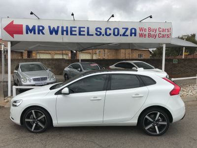 Used Volvo V40 T4 Momentum Geartronic For Sale In Gauteng Cars Co Za Id