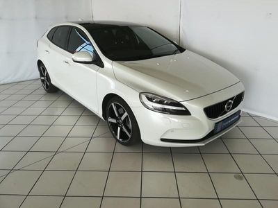 Used Volvo V40 T4 Momentum Geartronic For Sale In Gauteng Cars Co Za Id