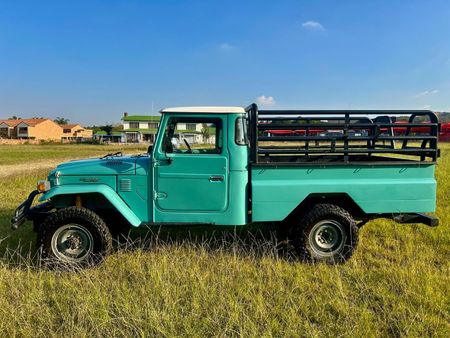 Used Toyota Land Cruiser J45 Land Cruiser FJ45 for sale in Gauteng