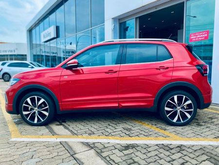 Used Volkswagen T Cross 1 0 TSI R Line Auto For Sale In Gauteng Cars used-volkswagen-t-cross-1-0-tsi-r-line-auto-for-sale-in-gauteng-cars