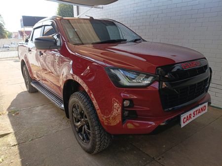 2025-Isuzu-D-Max-19-DDI-HR-X-Rider-Auto-Double-Cab_0