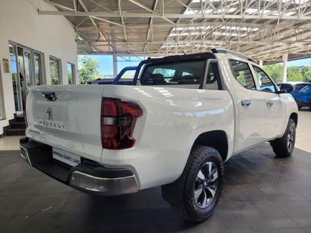 2025-Peugeot-Landtrek-19D-Allure-Double-Cab-Auto_11