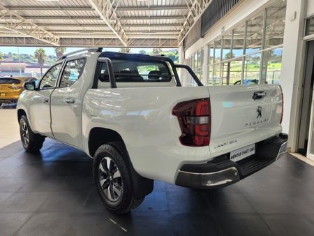 2025-Peugeot-Landtrek-19D-Allure-Double-Cab-Auto_2