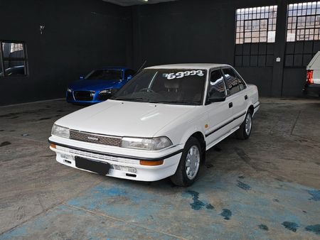1991-Toyota-Corolla-16-GLX-Auto_0
