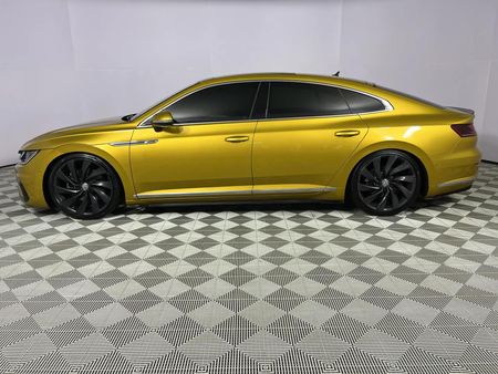 2018-Volkswagen-Arteon-20-TSI-R-Line-4Motion-Auto_17