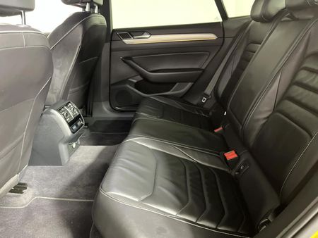 2018-Volkswagen-Arteon-20-TSI-R-Line-4Motion-Auto_3