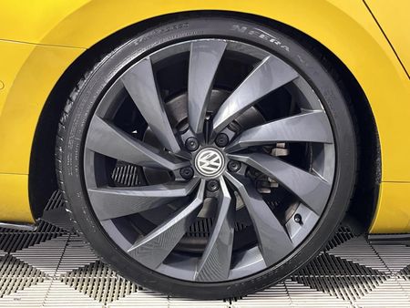 2018-Volkswagen-Arteon-20-TSI-R-Line-4Motion-Auto_7