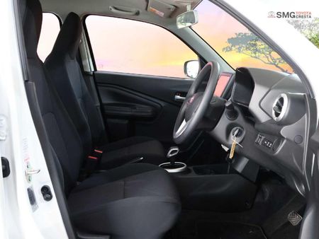 2025-Toyota-Vitz-10-XR-AMT_13
