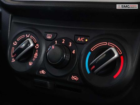 2025-Toyota-Vitz-10-XR-AMT_15
