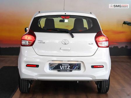 2025-Toyota-Vitz-10-XR-AMT_8