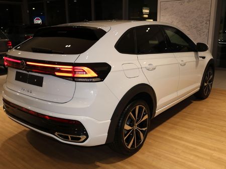 2025-Volkswagen-Taigo-10-TSI-R-Line-Auto_3