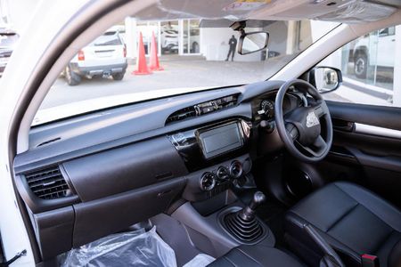 2026-Toyota-Hilux-24-GD-Single-Cab_11