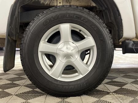 2016-Isuzu-KB-300-D-Teq-LX-Double-Cab_7