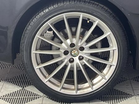 2008-Alfa-Romeo-GT-19-JTD-Distinctive_4